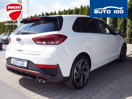 Hyundai I30 N-Line 1.5i + HEV 117kw