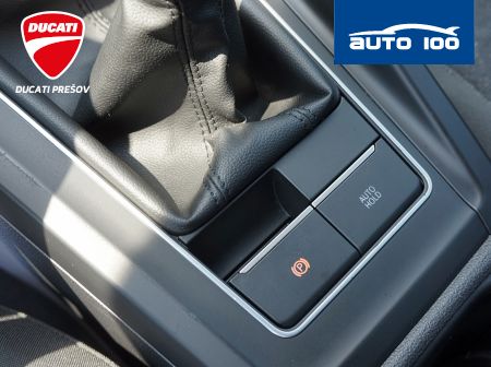 VW Golf  Life 2,0TDi 85kW M6
