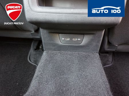 VW Golf  Life 2,0TDi 85kW M6