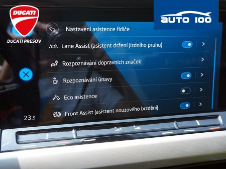 VW Golf  Life 2,0TDi 85kW M6