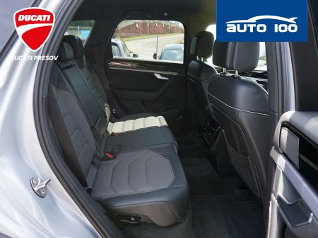 Volkswagen Touareg R-Line 4x4 3.0 TDI 170kW  Tiptronic-8