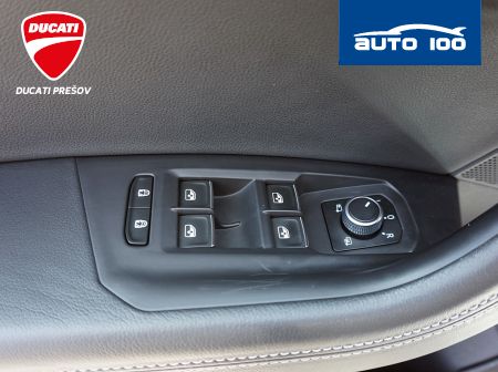 Volkswagen Touareg R-Line 4x4 3.0 TDI 170kW  Tiptronic-8