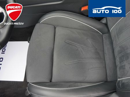 Volkswagen Passat Elegance 2.0 TDI 110kW 7- DSG