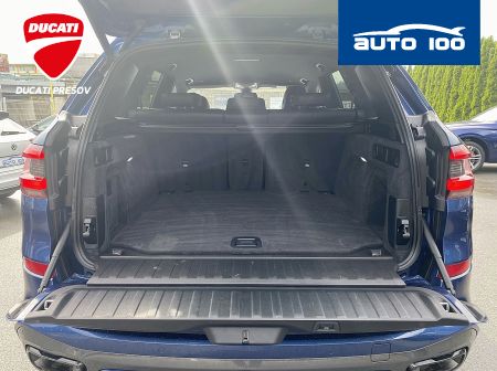 BMW X5 xDrive 40d AT-8