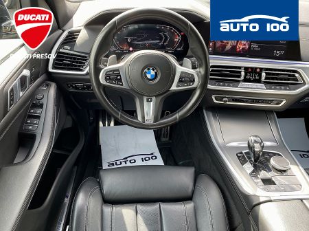 BMW X5 xDrive 40d AT-8