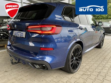 BMW X5 xDrive 40d AT-8
