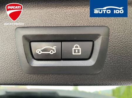 BMW X5 xDrive 40d AT-8