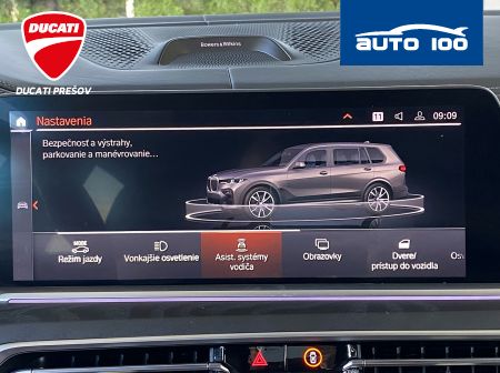 BMW X7 M50i 390KW 4x4