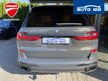 BMW X7 M50i 390KW 4x4