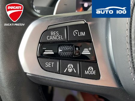 BMW X7 M50i 390KW 4x4