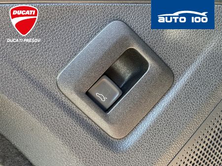 Volkswagen Tiguan R-Line 4x4 2.0 TDI 142kW DSG-7