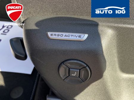 Volkswagen Tiguan R-Line 4x4 2.0 TDI 142kW DSG-7