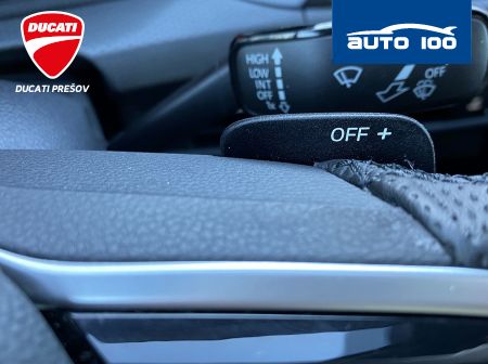 Volkswagen Golf GTE 1.4 180KW