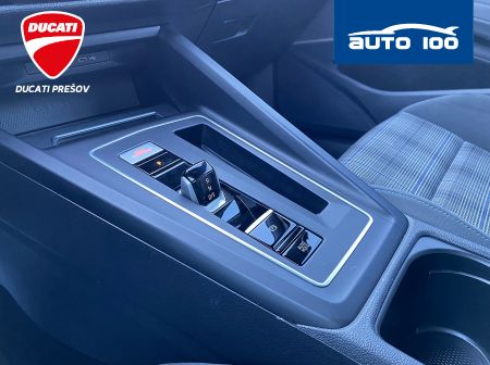 Volkswagen Golf GTE 1.4 180KW