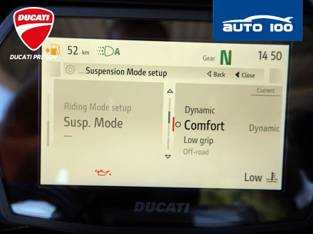 Ducati Multistrada V2S Travel Ducati Red