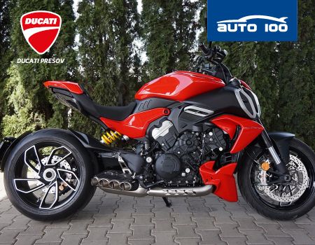 Ducati Diavel V4 red  Akrapovic