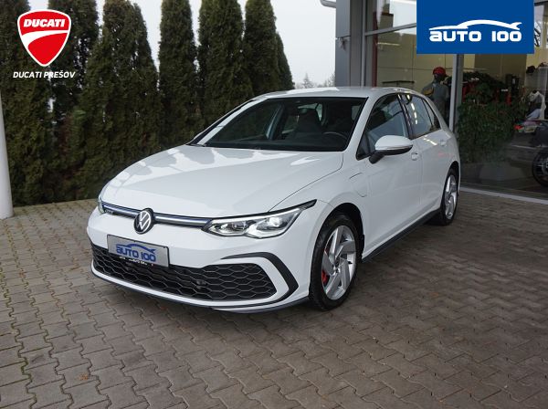 Volkswagen Golf 1.4 TSI GTE Hybrid 180kW DSG