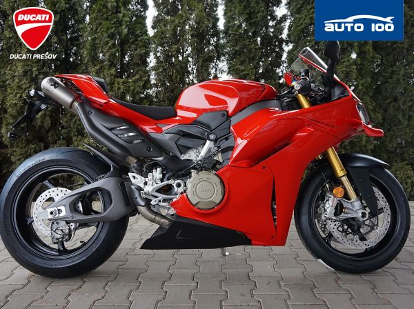 Ducati Panigale V4S Red