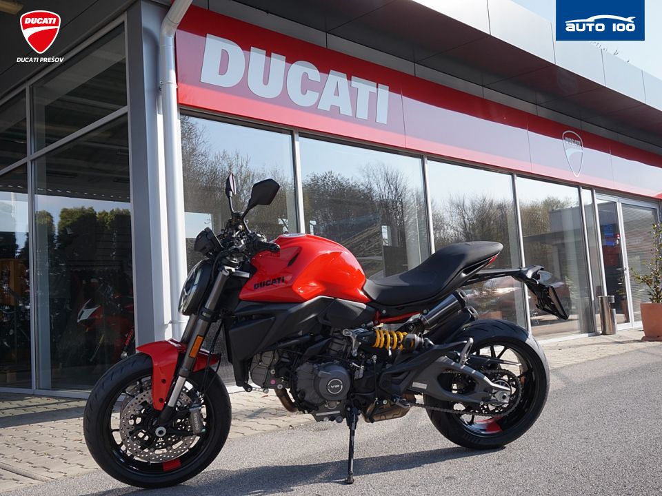 Ducati Monster 896