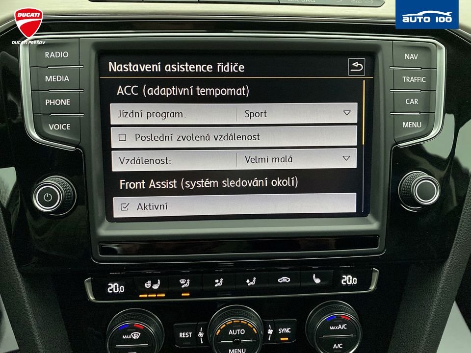 Volkswagen Passat Variant 2.0 TDI Highline 4Motion DSG-6 140 kW