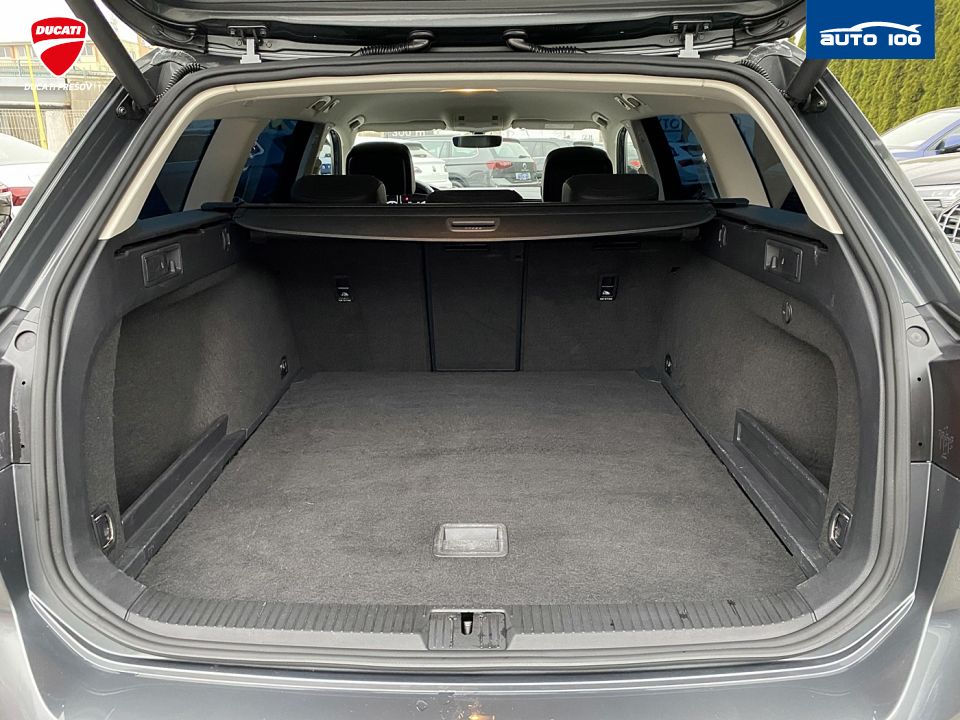 Volkswagen Passat Variant 2.0 TDI Highline 4Motion DSG-6 140 kW