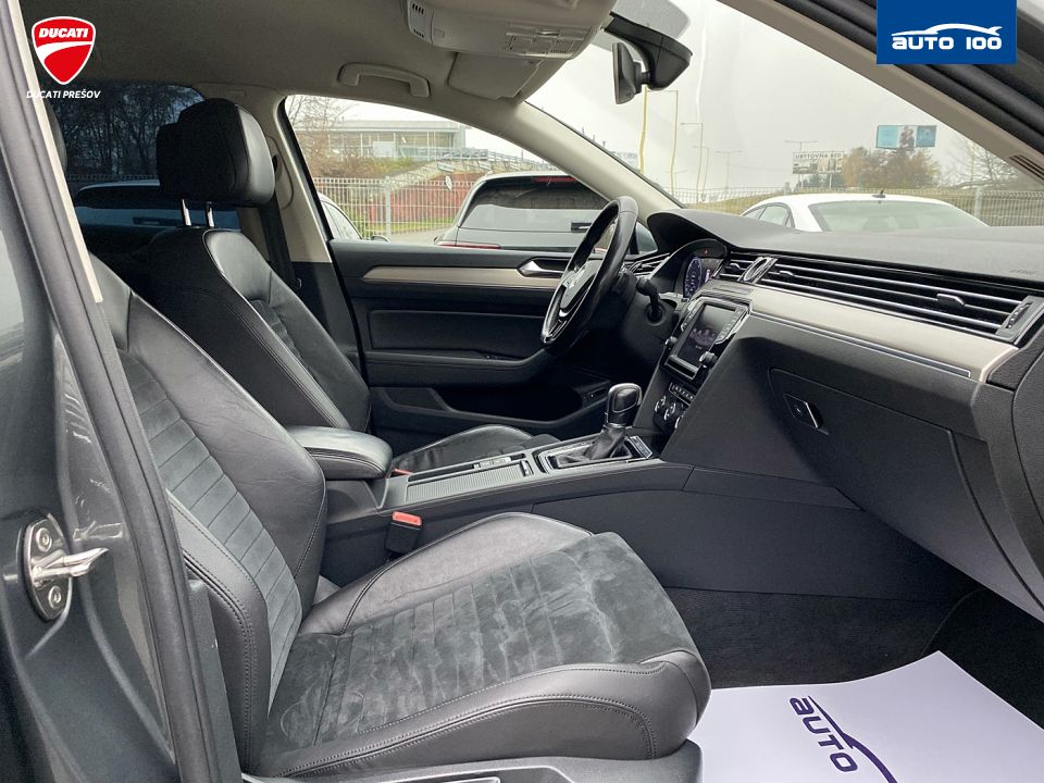 Volkswagen Passat Variant 2.0 TDI Highline 4Motion DSG-6 140 kW