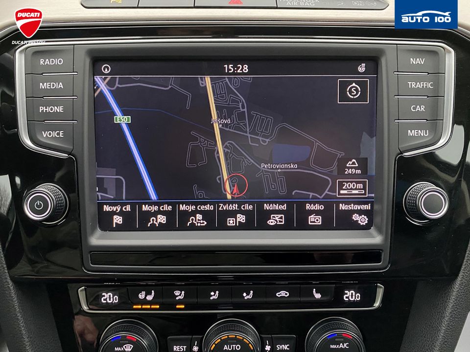 Volkswagen Passat Variant 2.0 TDI Highline 4Motion DSG-6 140 kW