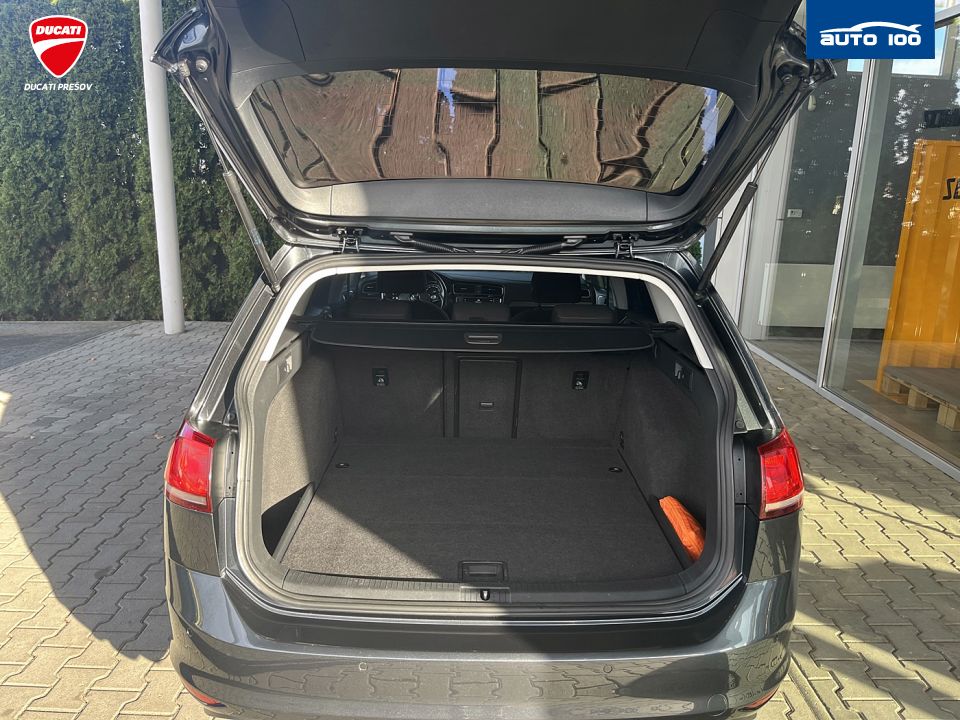 Volkswagen Golf Variant 2.0 TDI Comfortline 110 kW DSG
