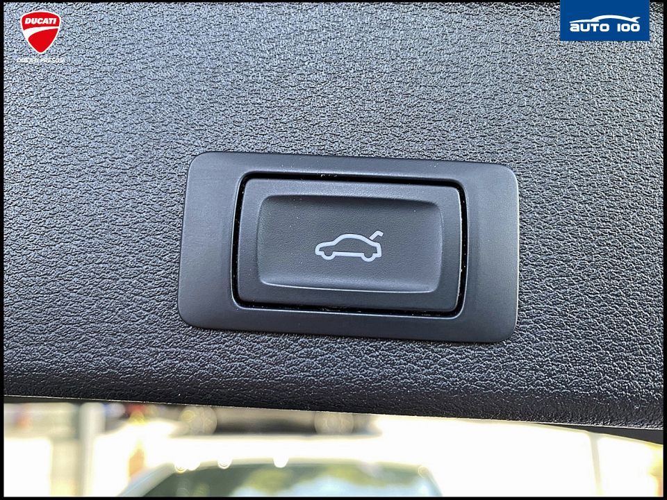 Audi A4 Avant design 2.0 TDI 140kW S tronic