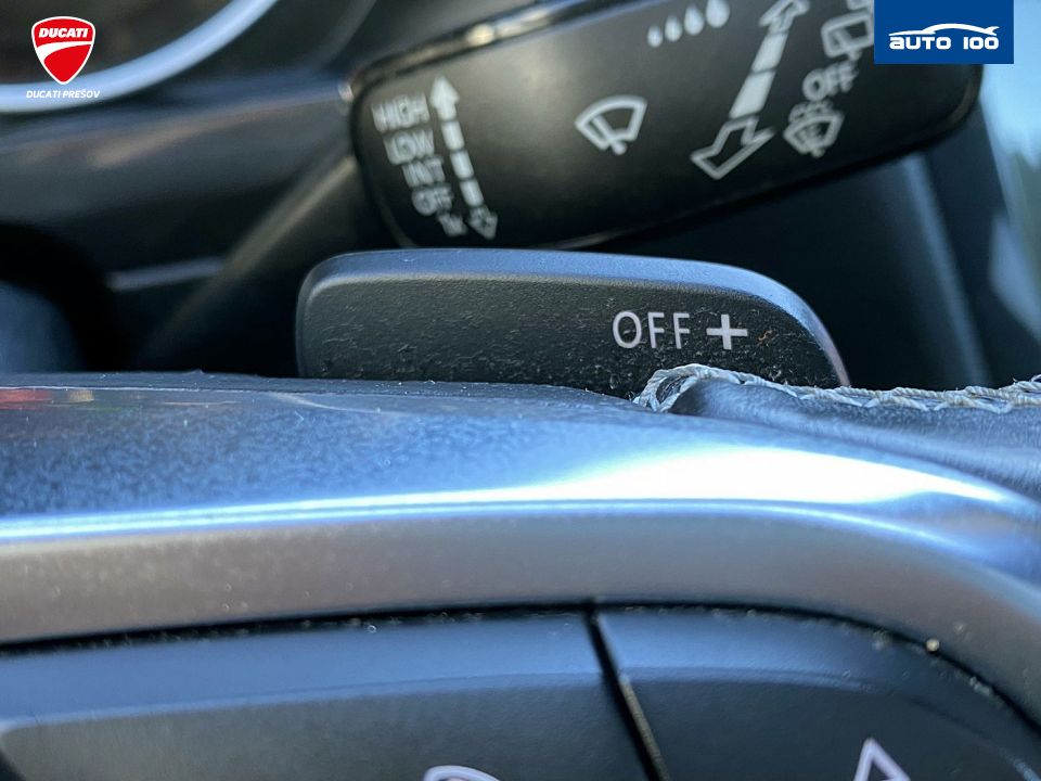 Volkswagen Tiguan Allspace 2.0 TDI R-line 4-Motion 140kW DSG7