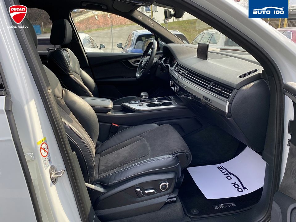 Audi Q7 3.0 TDI S-line Quattro 210kW AT8 7-miest