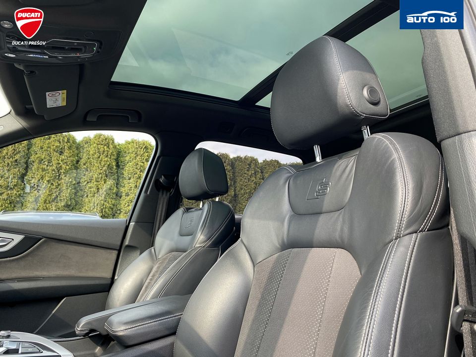 Audi Q7 3.0 TDI S-line Quattro 210kW AT8 7-miest