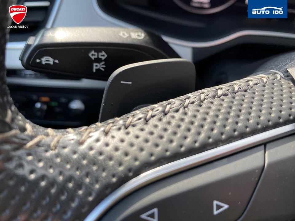 Audi Q7 3.0 TDI S-line Quattro 210kW AT8 7-miest