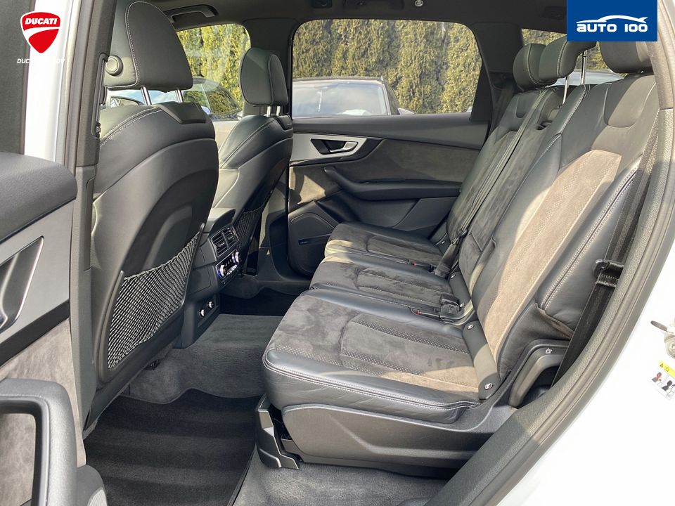 Audi Q7 3.0 TDI S-line Quattro 210kW AT8 7-miest