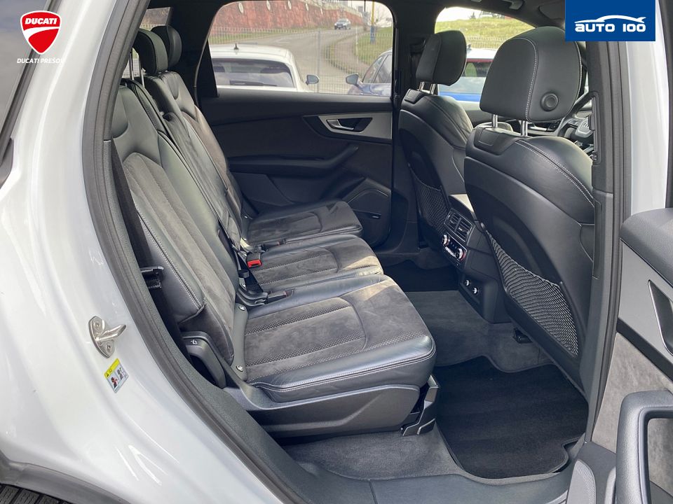 Audi Q7 3.0 TDI S-line Quattro 210kW AT8 7-miest