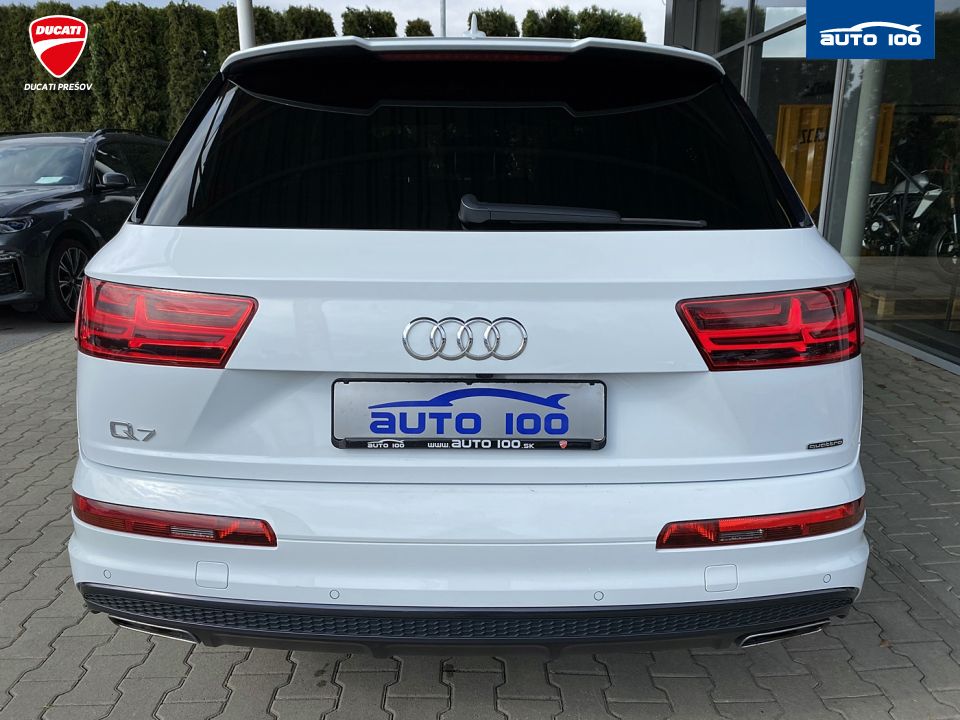 Audi Q7 3.0 TDI S-line Quattro 210kW AT8 7-miest