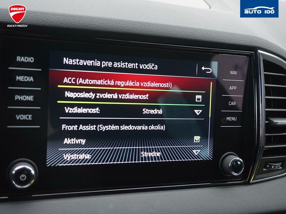 Škoda Karoq 1.5 TSI Sportline 110kW DSG7