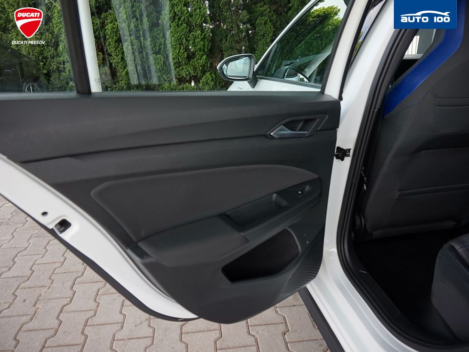 Volkswagen Golf 1.4 TSI GTE Hybrid 180kW DSG