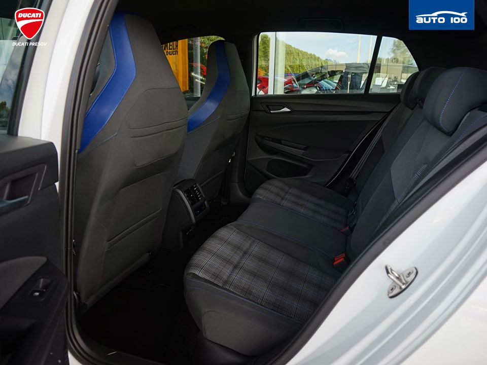 Volkswagen Golf 1.4 TSI GTE Hybrid 180kW DSG