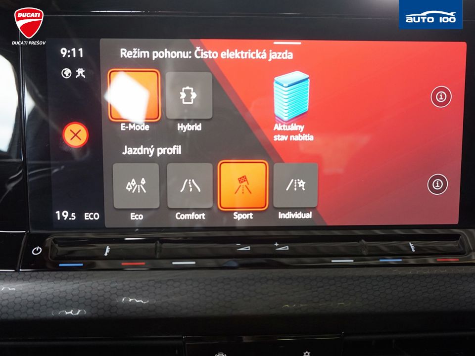 Volkswagen Golf 1.4 TSI GTE Hybrid 180kW DSG