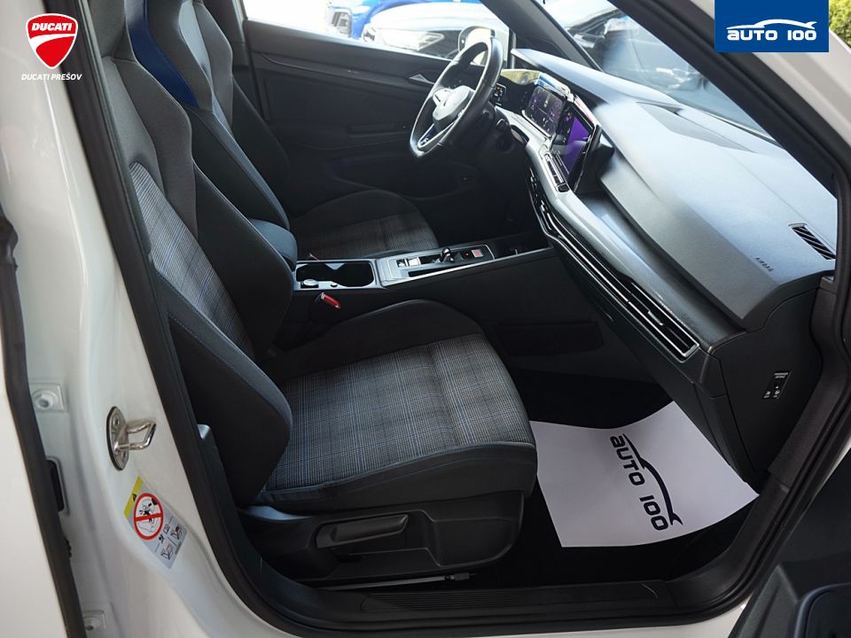 Volkswagen Golf 1.4 TSI GTE Hybrid 180kW DSG