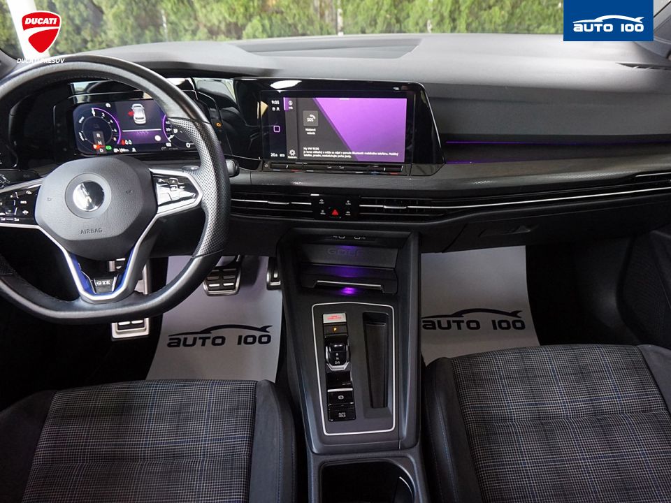 Volkswagen Golf 1.4 TSI GTE Hybrid 180kW DSG