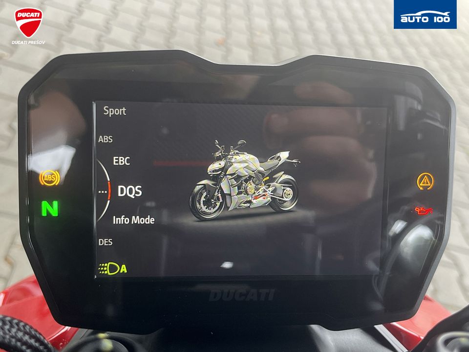 Ducati Streetfighter V4 S