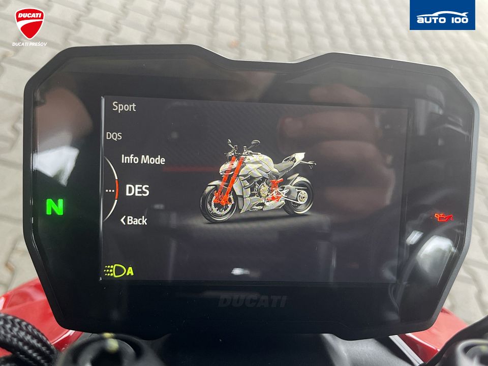 Ducati Streetfighter V4 S