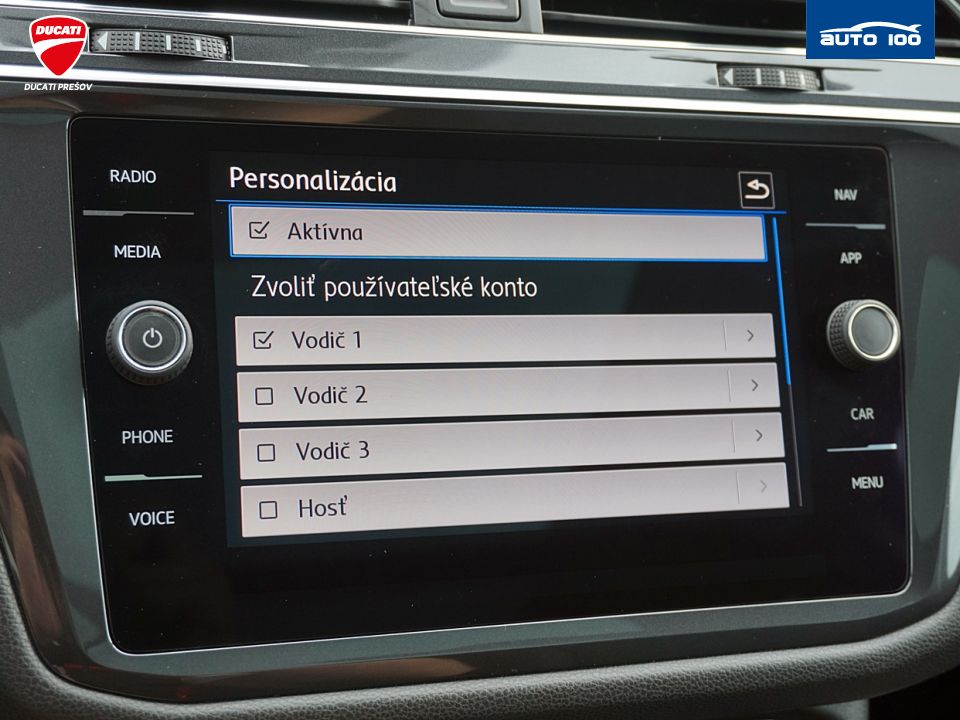 Volkswagen Tiguan Allspace 2.0 TDI R-line 4-Motion 140kW DSG7
