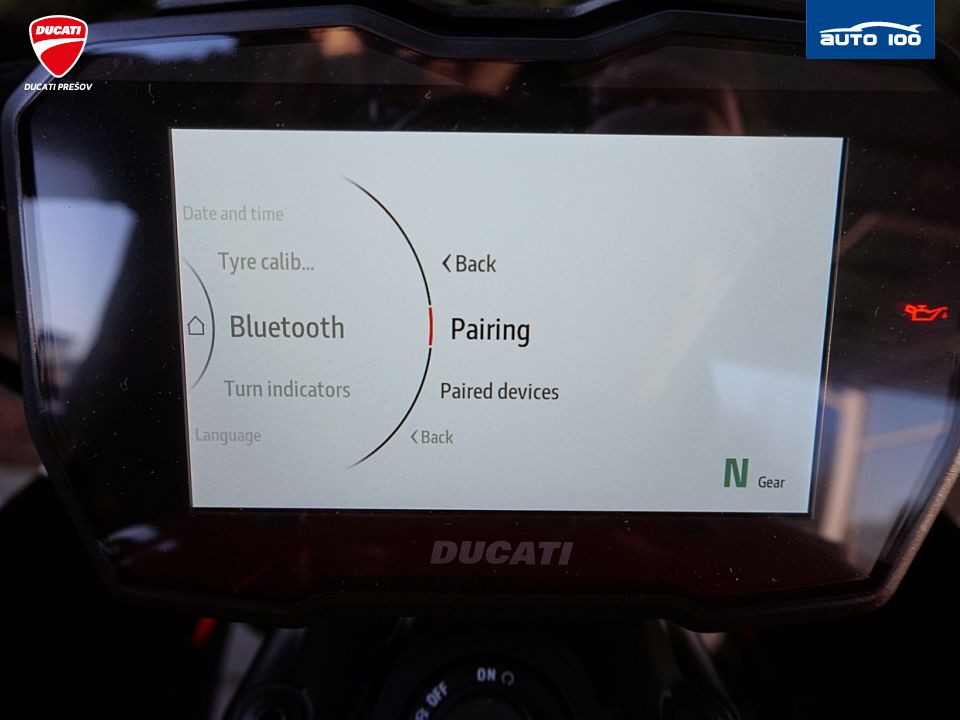 Ducati Diavel V4 red  Akrapovic