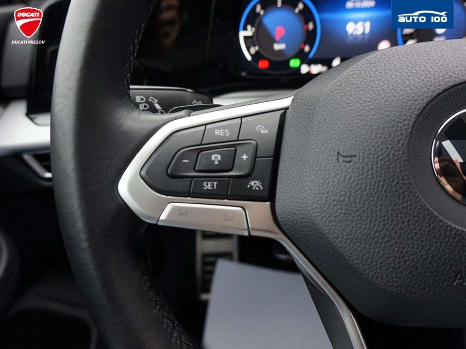 Volkswagen Golf Alltrack Variant  4-Motion 2.0 TDI 147kW DSG-7