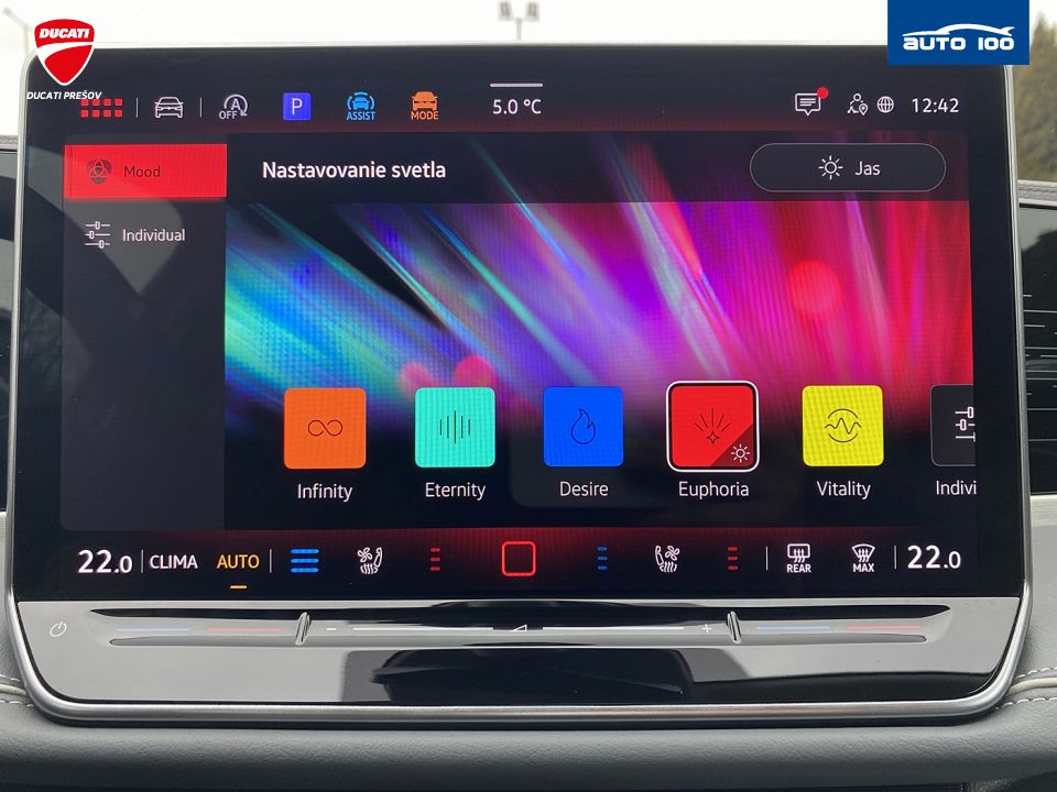 Volkswagen Passat Variant Elegance 2.0 TDI 110kW  DSG-7