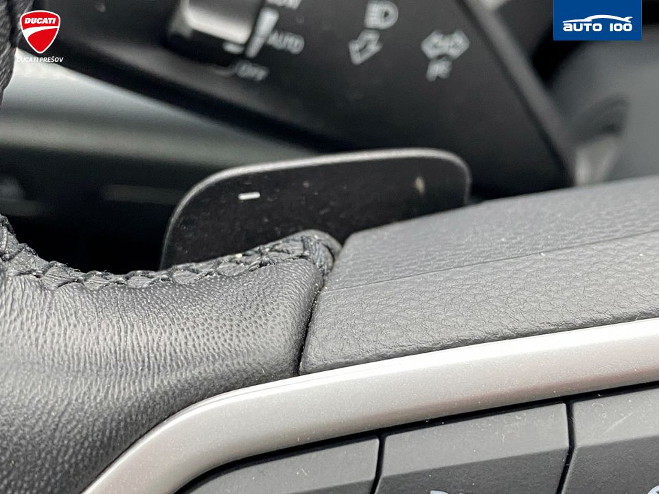 Volkswagen Passat Variant Elegance 2.0 TDI 110kW  DSG-7