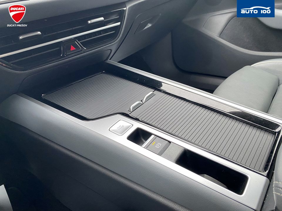 Volkswagen Passat Variant Elegance 2.0 TDI 110kW  DSG-7